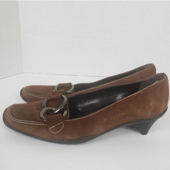 Stuart Weitzman Women's shoes. - Picture 6 of 10